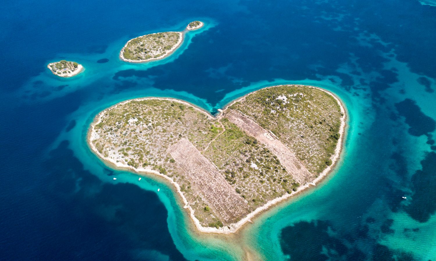 Galesnjak_island_ Love_Heart_Island_Croatia